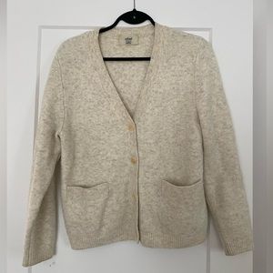 Wilfred (Aritzia) cream cardigan